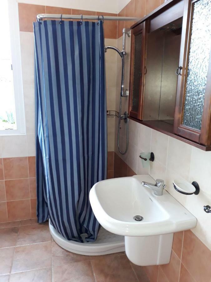 Gli Ulivi Apartman Valledoria Kültér fotó